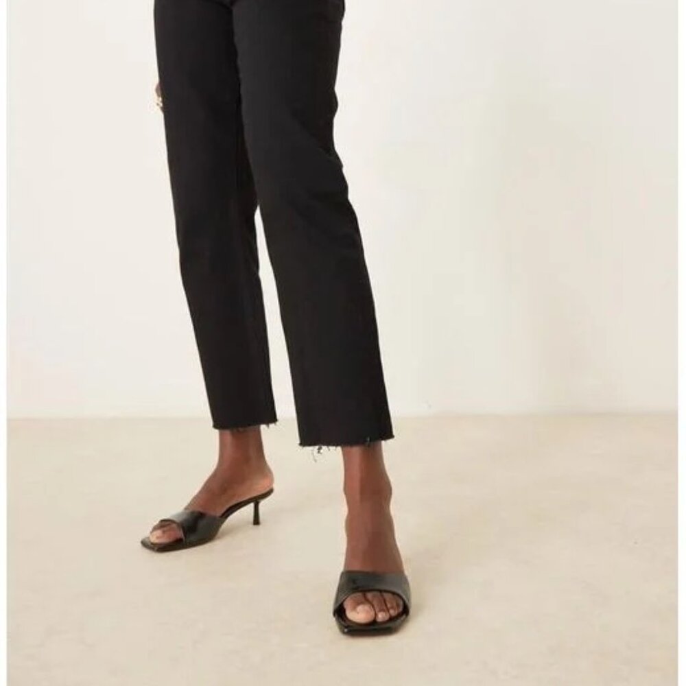 ASOS DESIGN Hyped kitten heeled mules in black